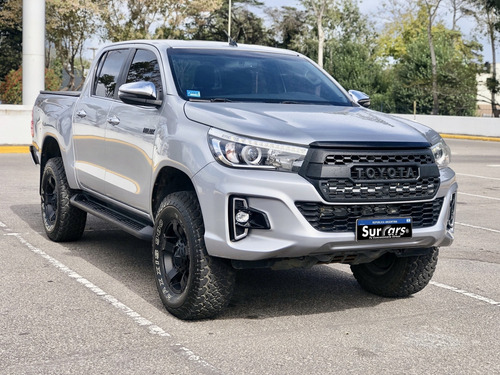 Toyota Hilux Pick-up 2.8 Cd Srx 177cv 4x4