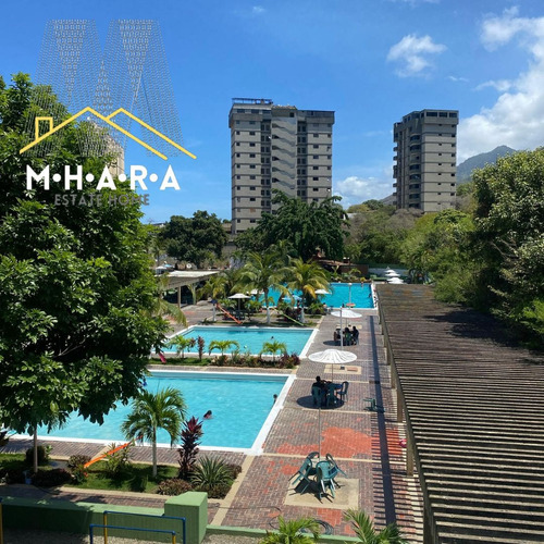 Apartamento En Venta En Club Parquemar La Guaira