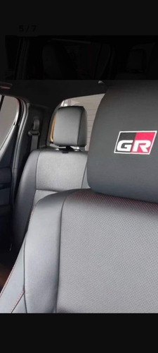 Toyota Hilux Gazoo Racing V6 4x4