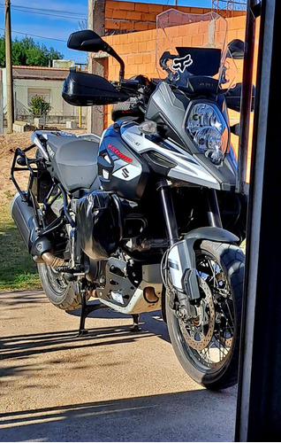 Suzuki 1000 Xt