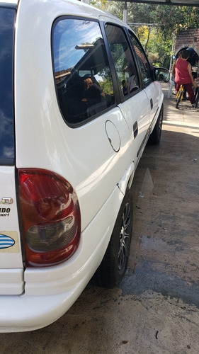 Chevrolet Corsa Wagon 2004 1.7 Diesel