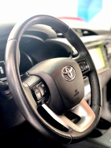 Imagem 11 de 15 de Toyota Hilux Srv 2.7 4x4 Automatico