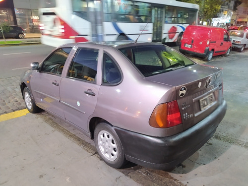 Volkswagen Polo 1.9sd