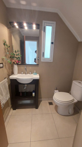 Imagen 7 de 12 de Excelente Chalet En Barrio Maria Del Parque Ituzaingo
