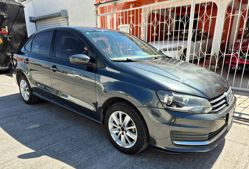 Volkswagen Vento 1.6 Confortline At