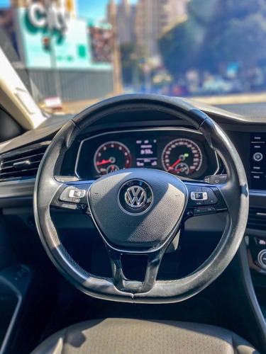 Volkswagen Jetta 2018 1.4 250 Tsi Flex Aut. 4p