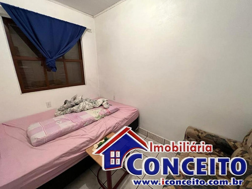 Imagem 10 de 19 de C618 - Ótima Residência Com 3 Dormitórios Em Mariluz