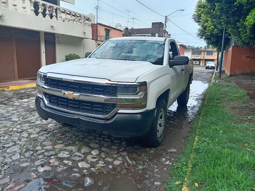 Chevrolet Silverado Silverado 1500 Ls Cab Regular At