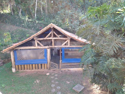 Chácara Com 3 Dormitórios À Venda, 1875 M² Por R$ 901.000 - Chácaras Uirapuru - Embu Das Artes/sp - Ch0039