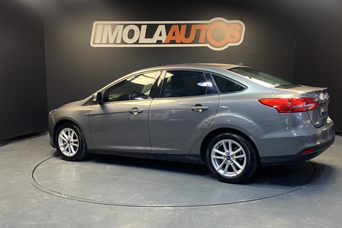 Ford Focus III 2.0 Se Plus Mt