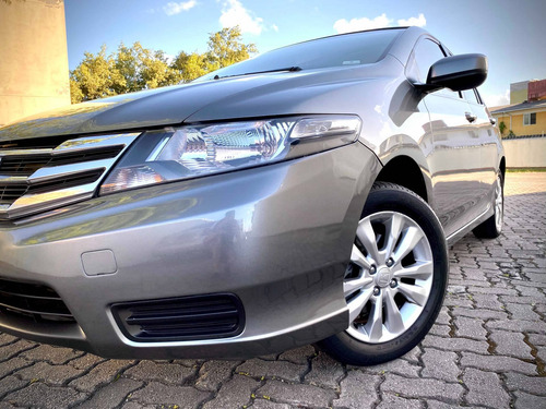 Imagem 2 de 12 de Honda City 1.5 Lx 16v Flex 4p Manual