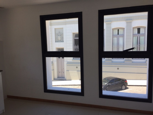 Imagen 3 de 7 de Venta Apto De 2 Dormitorios En Centro /barrio Histórico