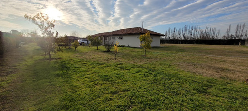 Parcela Calera De Tango 225 M2 Construidos, 5000 M2 Terreno