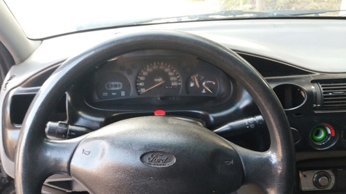 Imagem 11 de 14 de Ford Escort Sw 1.8 16v