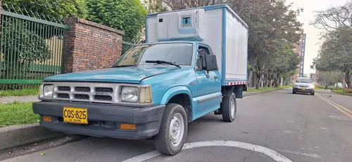 Mazda B2200 2.2 B2200