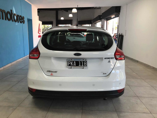 Ford Focus Iii 2.0 Sedan Se Plus Mt 2015