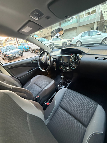 Toyota Etios 1.5 Xls At