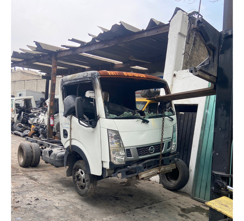 Cabstar Nt400 Por Partes