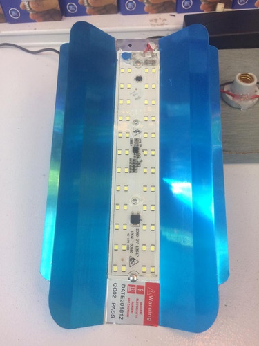 Reflector Lampara Led Ligera Antiagua 50w 12v 4000lm Vërt