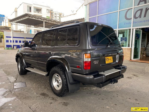 Toyota Burbuja 4x4
