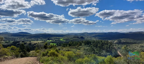 17 Has En Plena Sierra De Carape, Monte Nativo Y Vistas Privilegiadas
