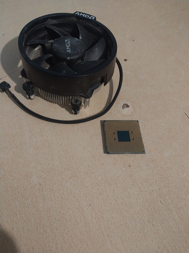 Procesador Amd Ryzen 3 1200 Yd1200bbaebox 4 Núcleos 3.4ghz (Usado)