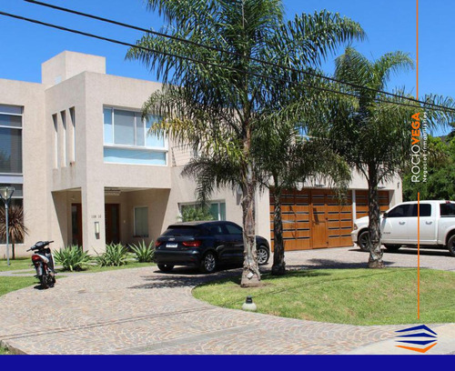 Casa En Venta En  Country San Diego Moreno