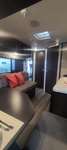 Imagem 7 de 11 de Trailer Jayco 145rb - Ano 2019 - Seminovo - Motorhome - Y@w7