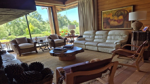 Se Vende Exclusiva Casa Puntilla De Villarrica. 1.600terreno