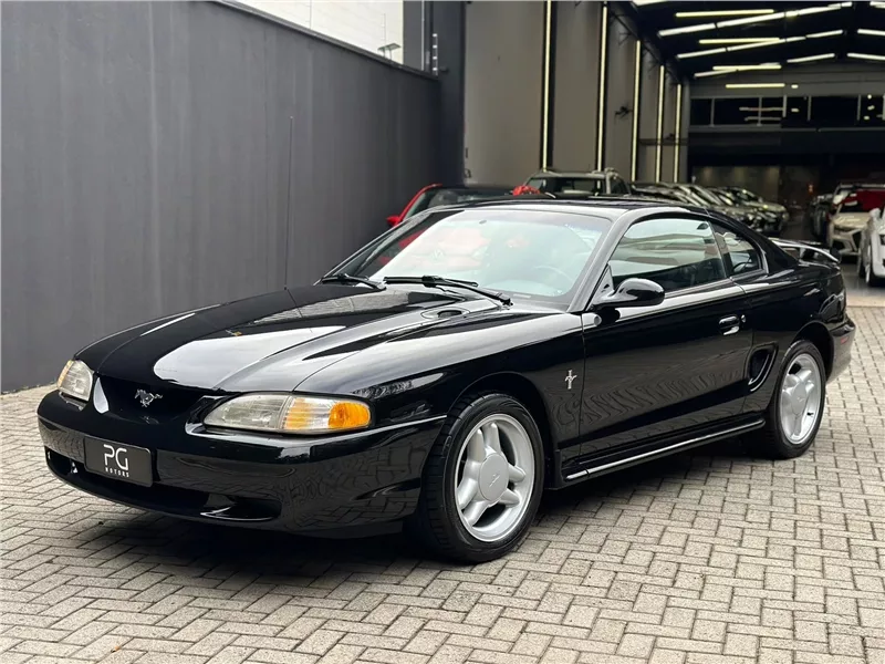 Ford Mustang 3.8 V6 Gasolina 2p Manual