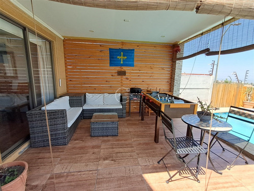 En Condominio, 2 Pisos, 3 Dorm. Piscina, Terraza. La Florida