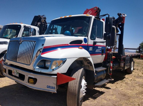 Imagen 2 de 3 de Camion Grua International