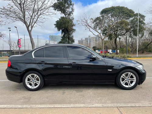 Imagen 7 de 19 de Bmw Serie 3 2008 2.5 323i Sedan Active Stept