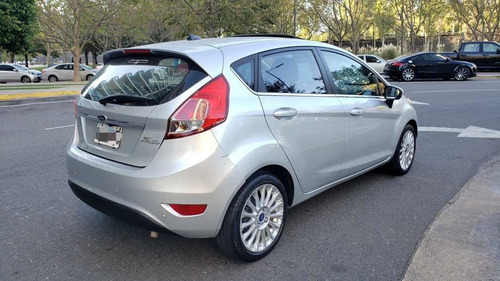 Ford Fiesta Kinetic Design 1.6 Design 120cv Titanium 2014