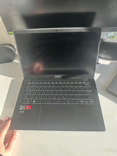 Notebook Msi Modern Ry7-7730u@4.5ghz 16gb 512gbssd Negro (Usado)