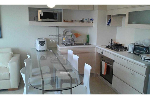 2 Dormitorios, 2 Baños, Un Estac, Laguna Bahia, Vista Despej