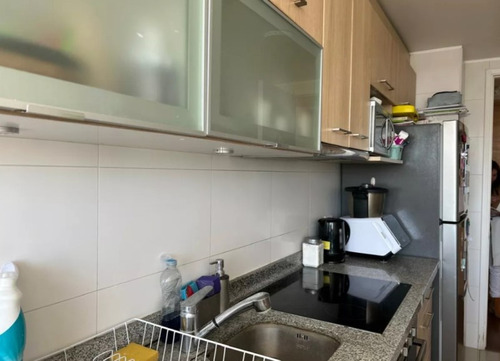 En Venta Luminoso Depto. 2 Dormitorios, La Foresta, Concón
