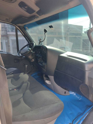 Imagem 5 de 11 de Iveco Daily 35s14