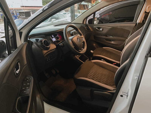 Imagem 4 de 15 de Renault Captur Zen 1.6 16v 5p Mec 2018