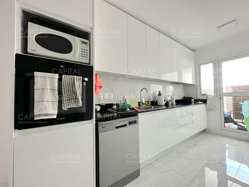 Apartamento De Tres Dormitorios En Suites En Paramount Smart Tower En Alquiler