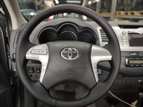 Capa Para Volante Costurada Toyota / Hilux 2010 A 2015
