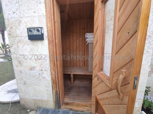 Imagen 19 de 28 de Moderna Casa En Venta Amoblada En El Limón Maracay Ag