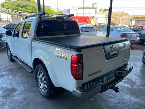 Imagem 4 de 13 de Nissan Frontier Sl 2.5 Branco 2016