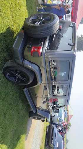 Jeep Wrangler 3.7 Sahara 3.6 4x4 At