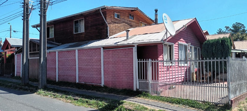 Casa Jardin Del Claro, Pucon. 