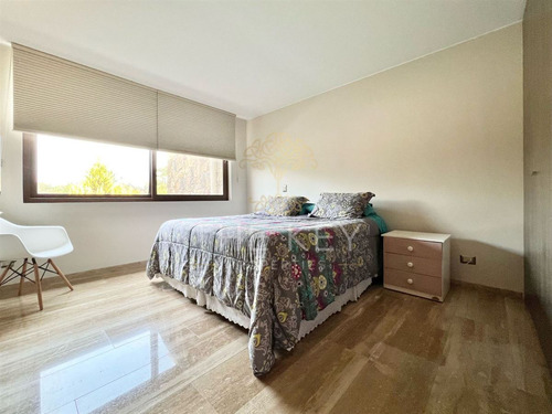 Casa En Arriendo De 7 Dorm. En Padre Hurtado