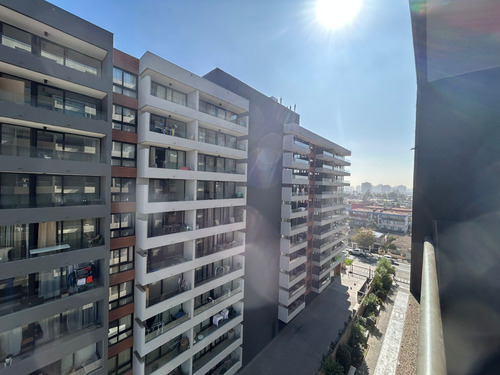 Arriendo Depto. De 1d1b A Pasos De Metro El Parron