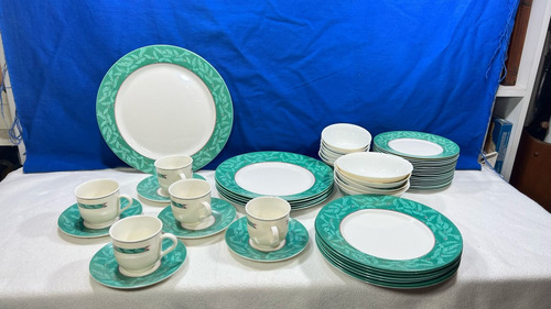 Juego De Platos Y Tazas Diario Arcopal France Arcopal Green (Usado)