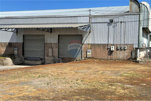 Bodega 700 M2 Caletera Varoli - 70 Uf Mas Gtos Com
