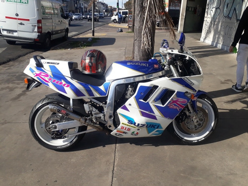 Suzuki Gsxr1100